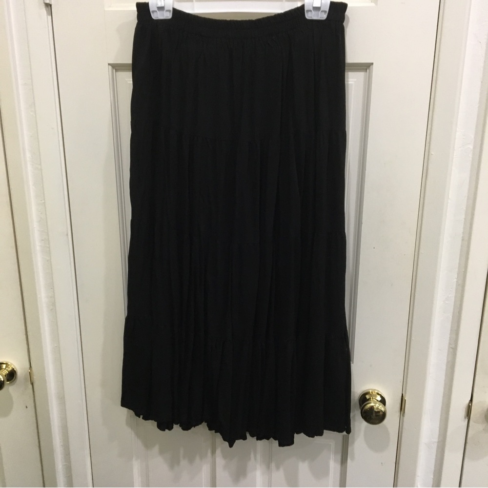 Oxford label black maxi skirt